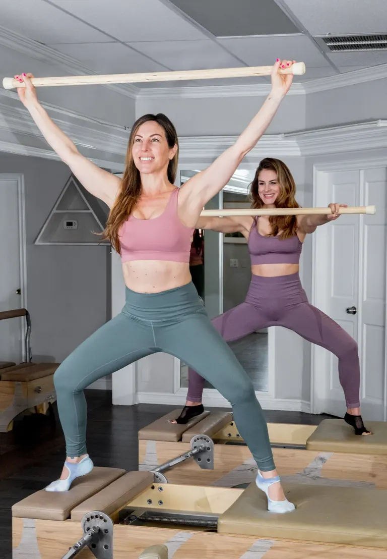 A Sculpt class in session